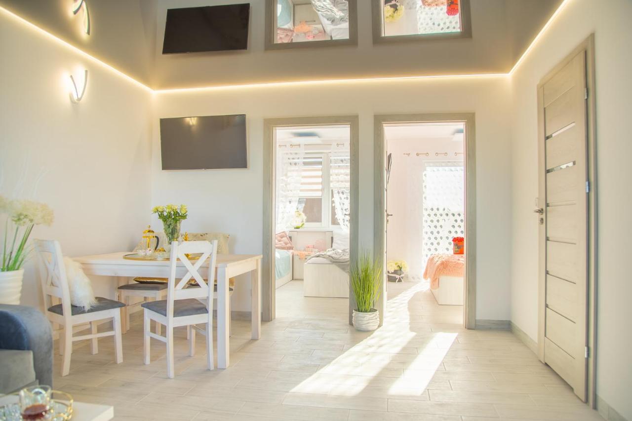 Apartamenty Scarlet Ujście-Darłowskie Exteriör bild