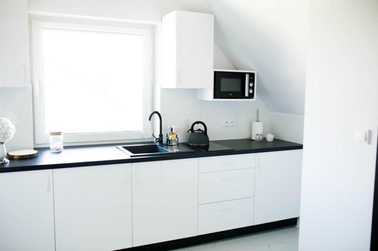 Apartamenty Scarlet Ujście-Darłowskie Exteriör bild